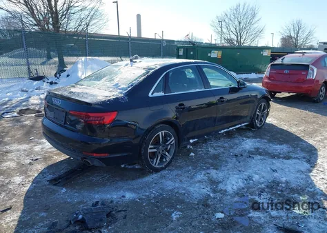 2017 Audi A4 2.0T Premium z USA, uszkodzony, nr VIN WAUFNAF48HN028975
